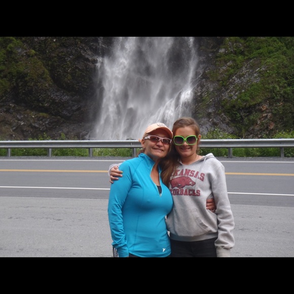 Meet your Posher, Lydia - Picture 1 of 1